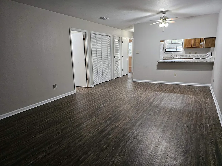 1647 Kay Ave #B — Photo 11