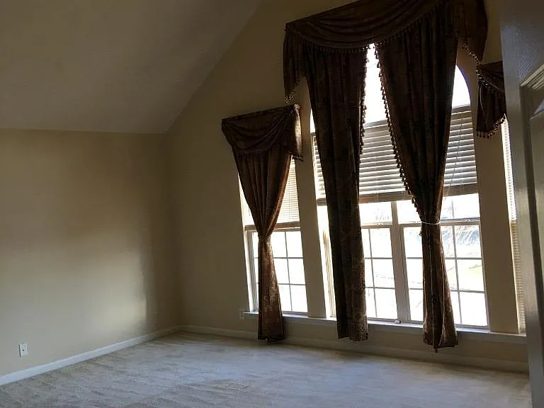 7245 Sugarloaf Dr — Photo 7