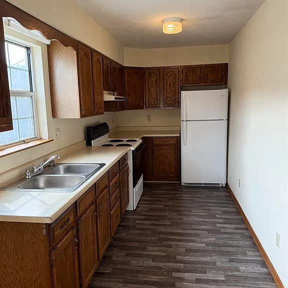 27 Trovato St #1 — Photo 5