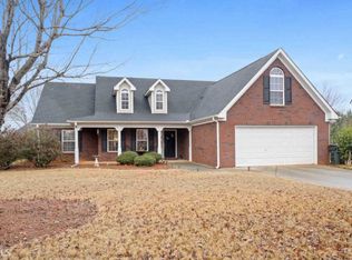5048 Yankee Doodle Dr, McDonough, GA 30252