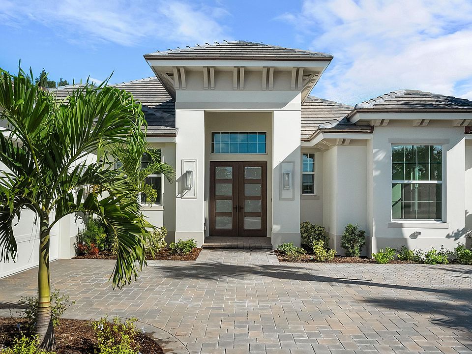 Front Elevation 204 Strand Square Oceanic Grande