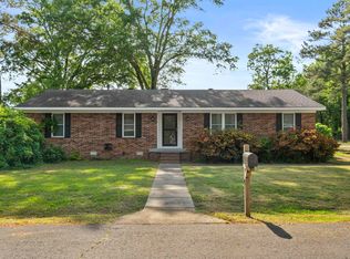 705 Oak St, Beebe, AR 72012