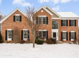 6 Beths Rd, Shrewsbury, MA 01545