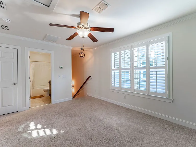 3257 Moonlight Dr — Photo 44