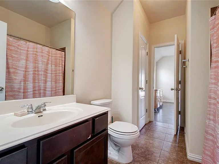 20825 Huckabee Bnd — Photo 32
