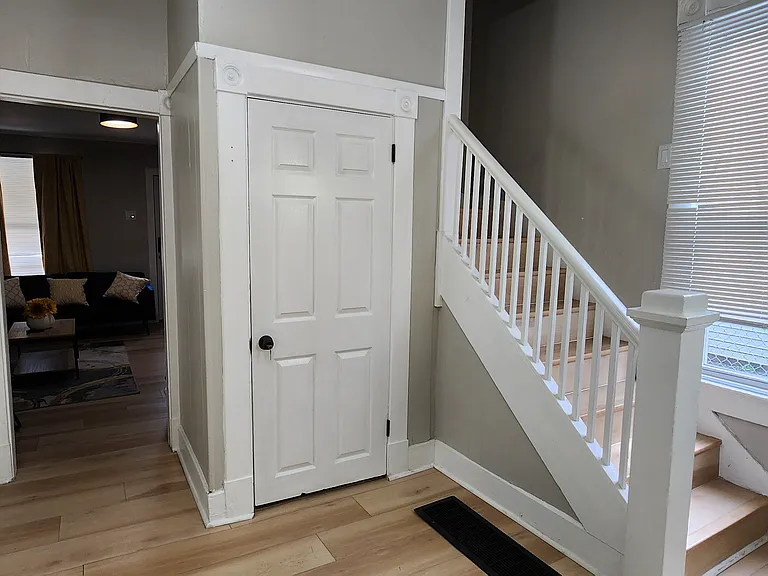 1912 Wilcox St #1 — Photo 12