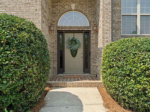 4th image of 173 River Birch Rd
