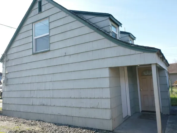310 26th Ave, Longview, WA 98632