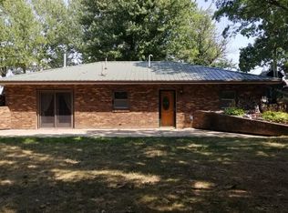 23251 32nd St, Blakesburg, IA 52536