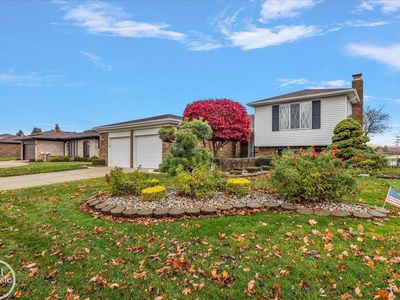 14157 Lakeshore Dr, Sterling Heights, MI, 48313