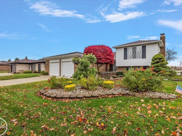 14157 Lakeshore Dr, Sterling Heights, MI 48313