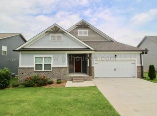 7842 Royal Harbour Cir, Ooltewah, TN 37363