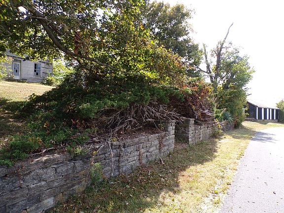 2nd image of 3456 Oddville Sunrise Rd