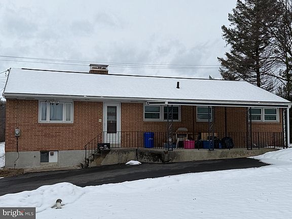 4th image of 2944 Bernville Rd