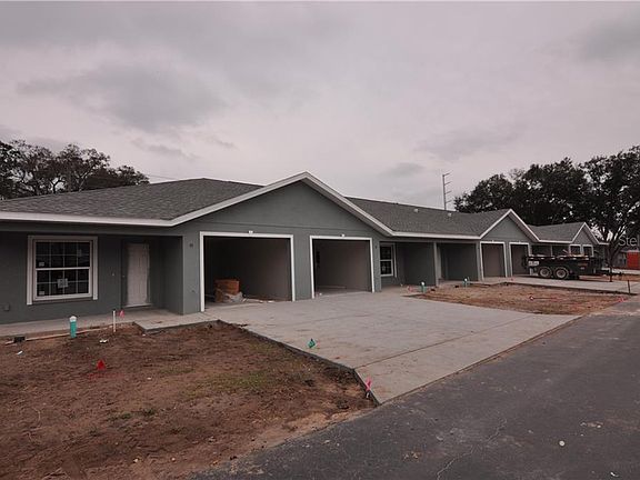 3rd image of 6795 Basswood Cir