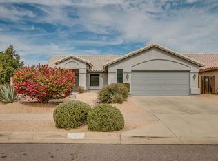 906 E Gary Ln, Phoenix, AZ 85042