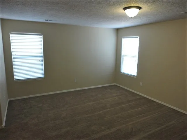 1232 Maple Meadows Dr NE — Photo 11
