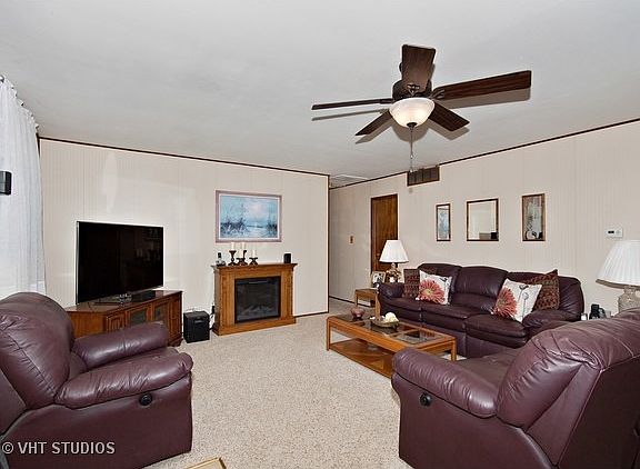2nd image of 113 Cypress Dr