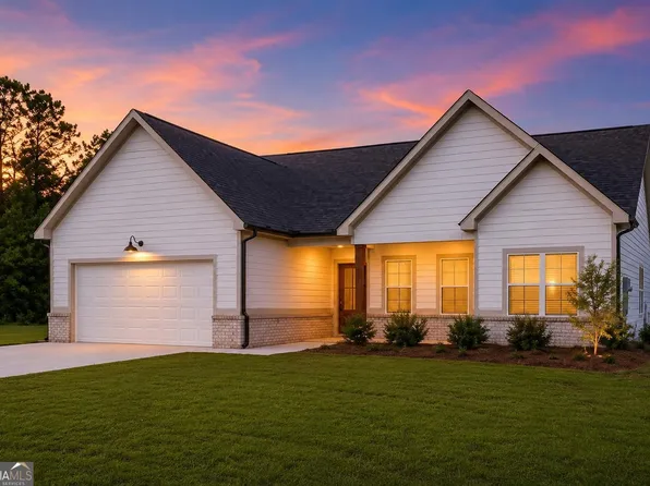 1215 Awenasa Dr, Villa Rica, GA 30180