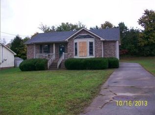 274 Moncrest Dr, Clarksville, TN 37042