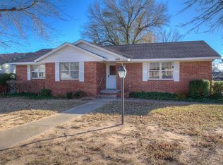 1002 E Courtney Ave, Sapulpa, OK 74066