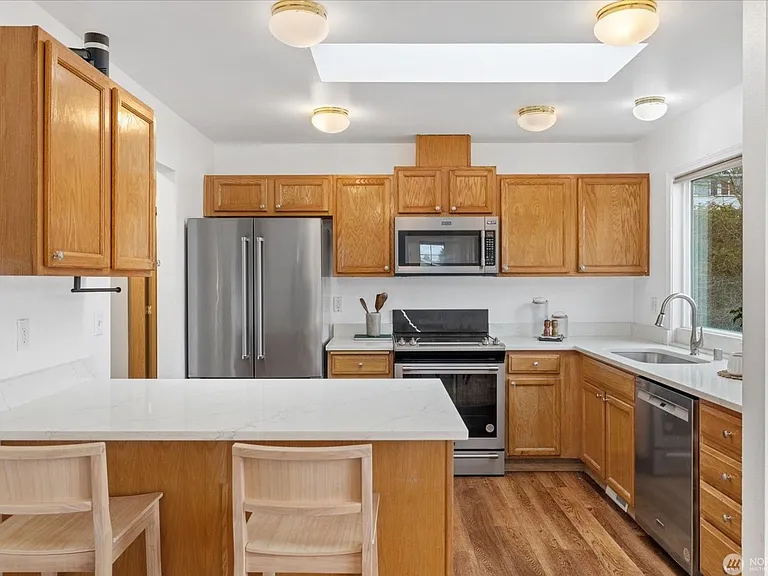 3001 S Charlestown St — Photo 10
