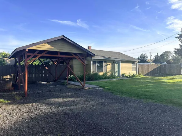 28 E 41st Pl, Kennewick, WA 99337