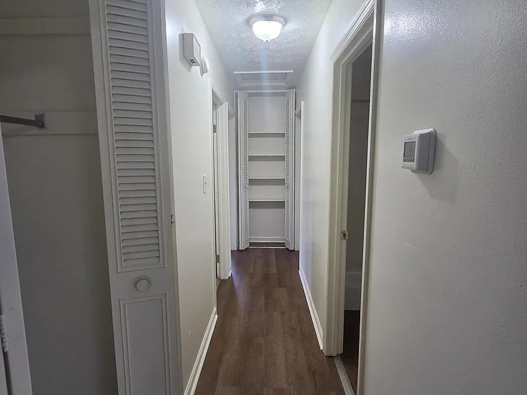3777 Red River Dr — Photo 5