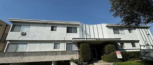 939 E Lexington Dr #9 Photo 1