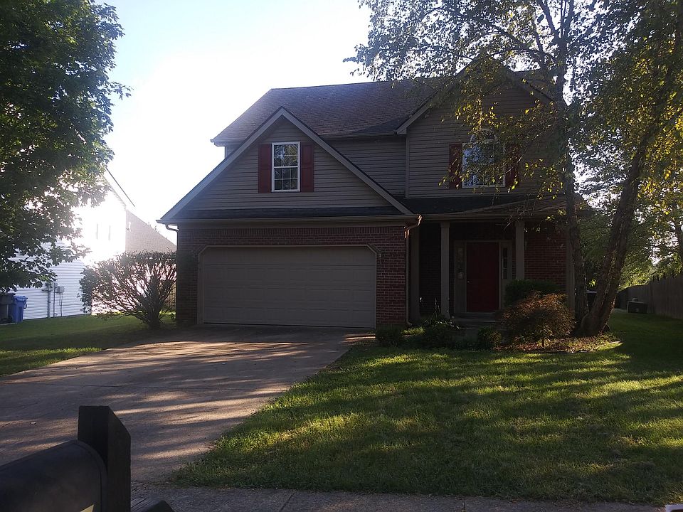 1st image of 2768 Woodlawn Way