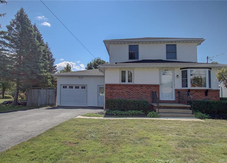 1st image of 4945 Richmond Ave