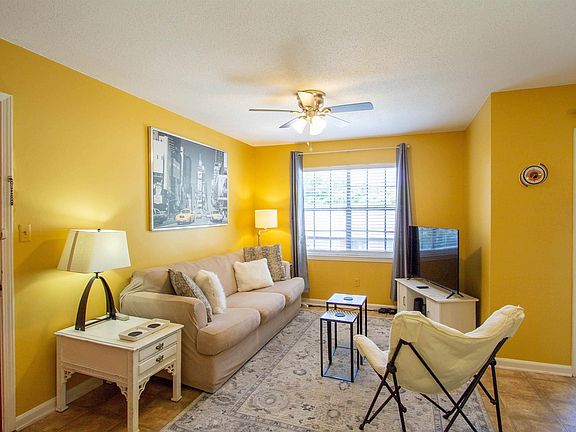 3rd image of 1570 15th St S #1570