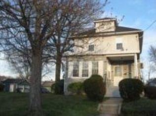 34 Hornsby St, Fords, NJ 08863