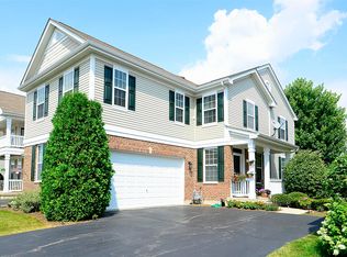 401 Nelson Dr, Geneva, IL 60134