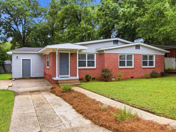 6617 Lee St, Milton, FL 32570