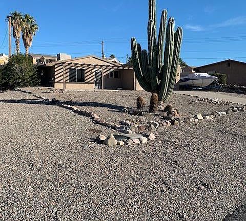 2nd image of 3484 Winston Cir