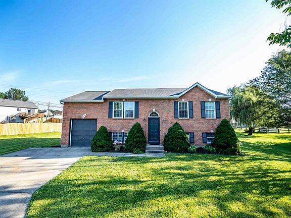 2nd image of 143 Meadow Creek Dr