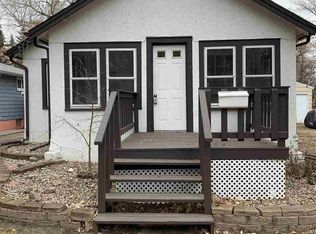 1114 8th St NW, Minot, ND 58703