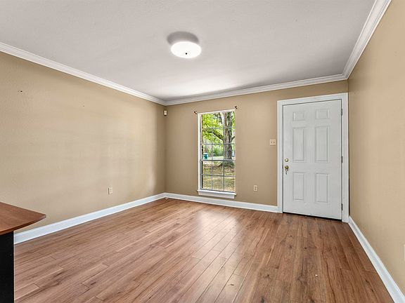 4th image of 3330 Little Farms Dr