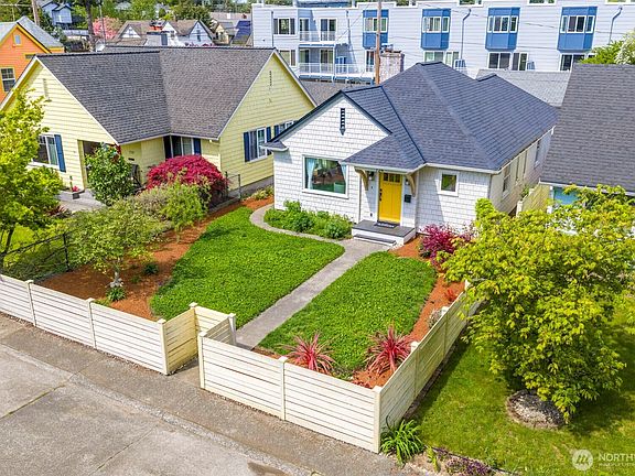3rd image of 724 Park Drive