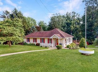 242 Chapel Rd, Wheeling, WV 26003