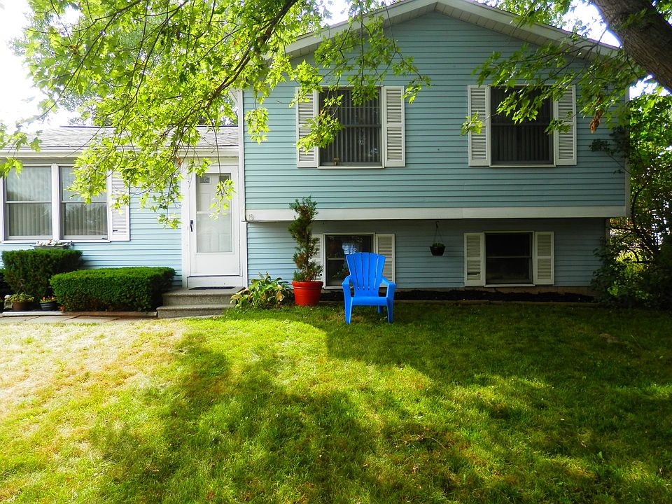 1st image of 5 Curtisdale Ln
