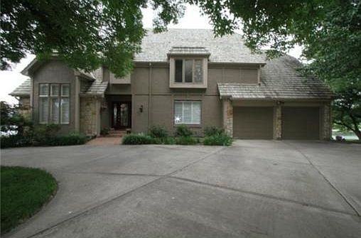 1st image of 172 NE Basswood Ct