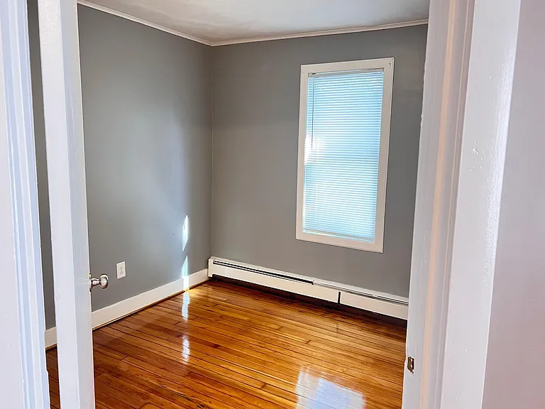 7 Robinson St — Photo 11