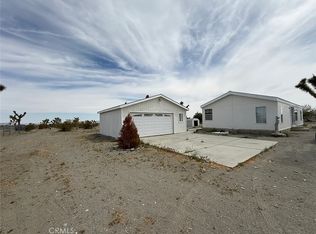 2220 Olivera Rd, Phelan, CA 92371