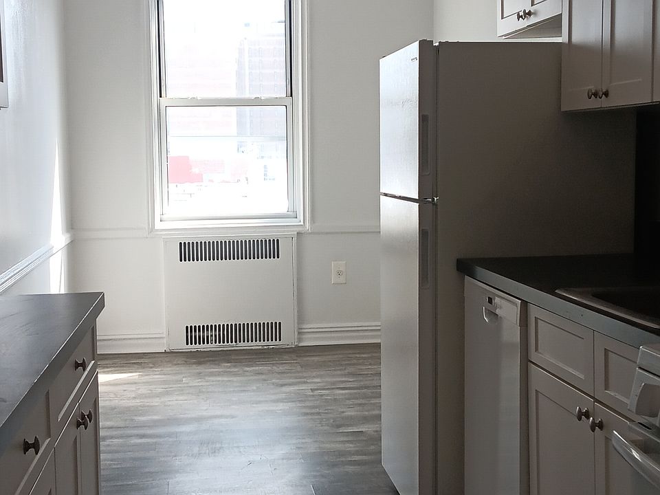 1st image of 11155 77th Ave APT 4F