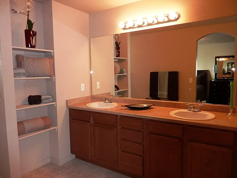 Primary Bedroom Ensuite