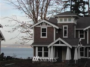 22188 Starfish Pl NE, Kingston, WA 98346