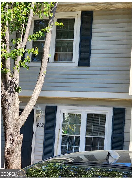 412 Bainbridge Dr photo 1