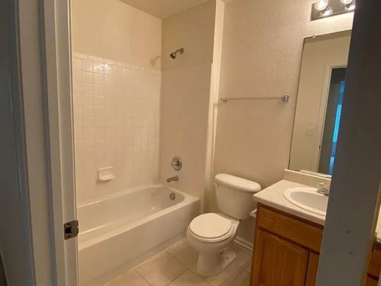 4121 Aspenmeadow Cir — Photo 11